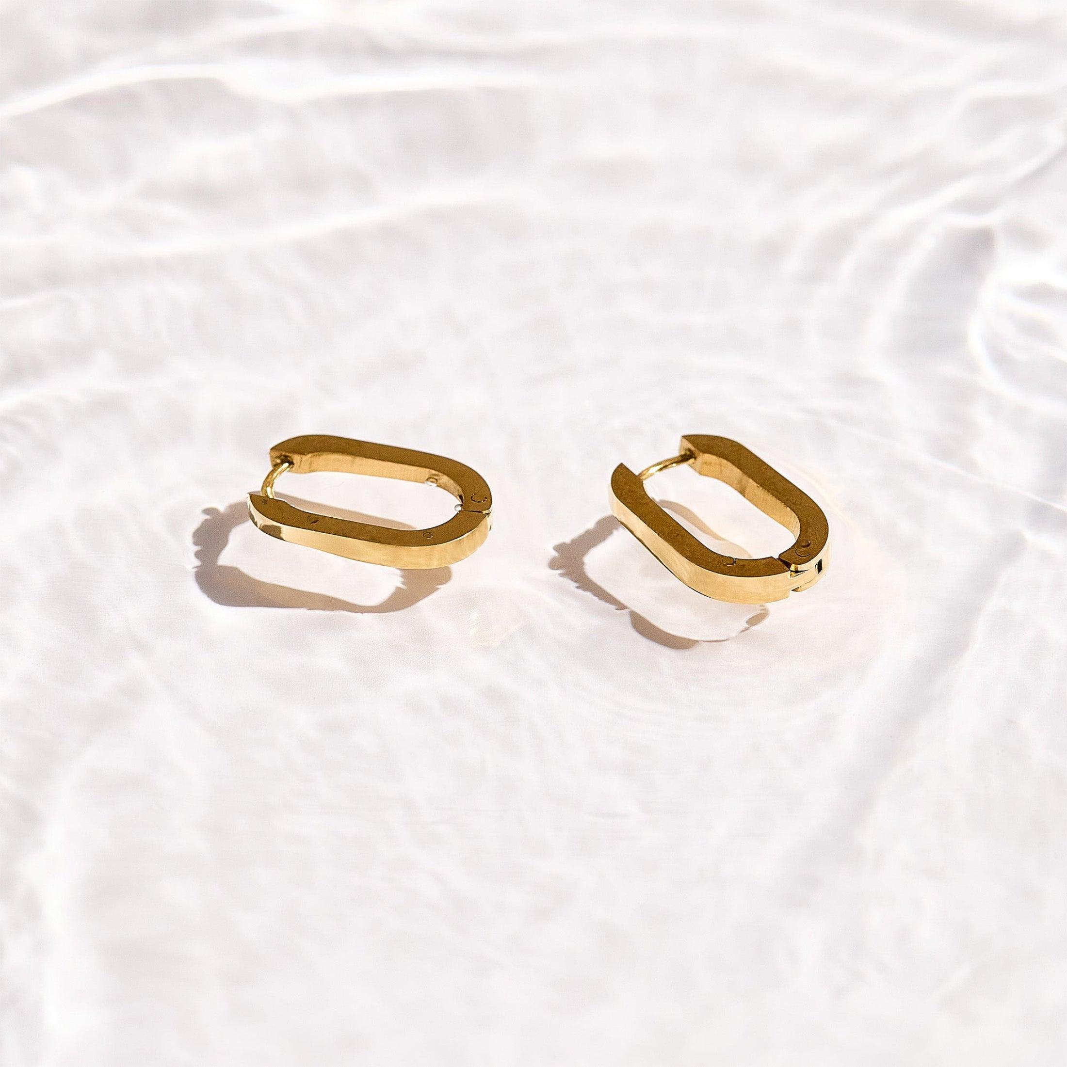 Evry Jewels Slim Block Hoops
