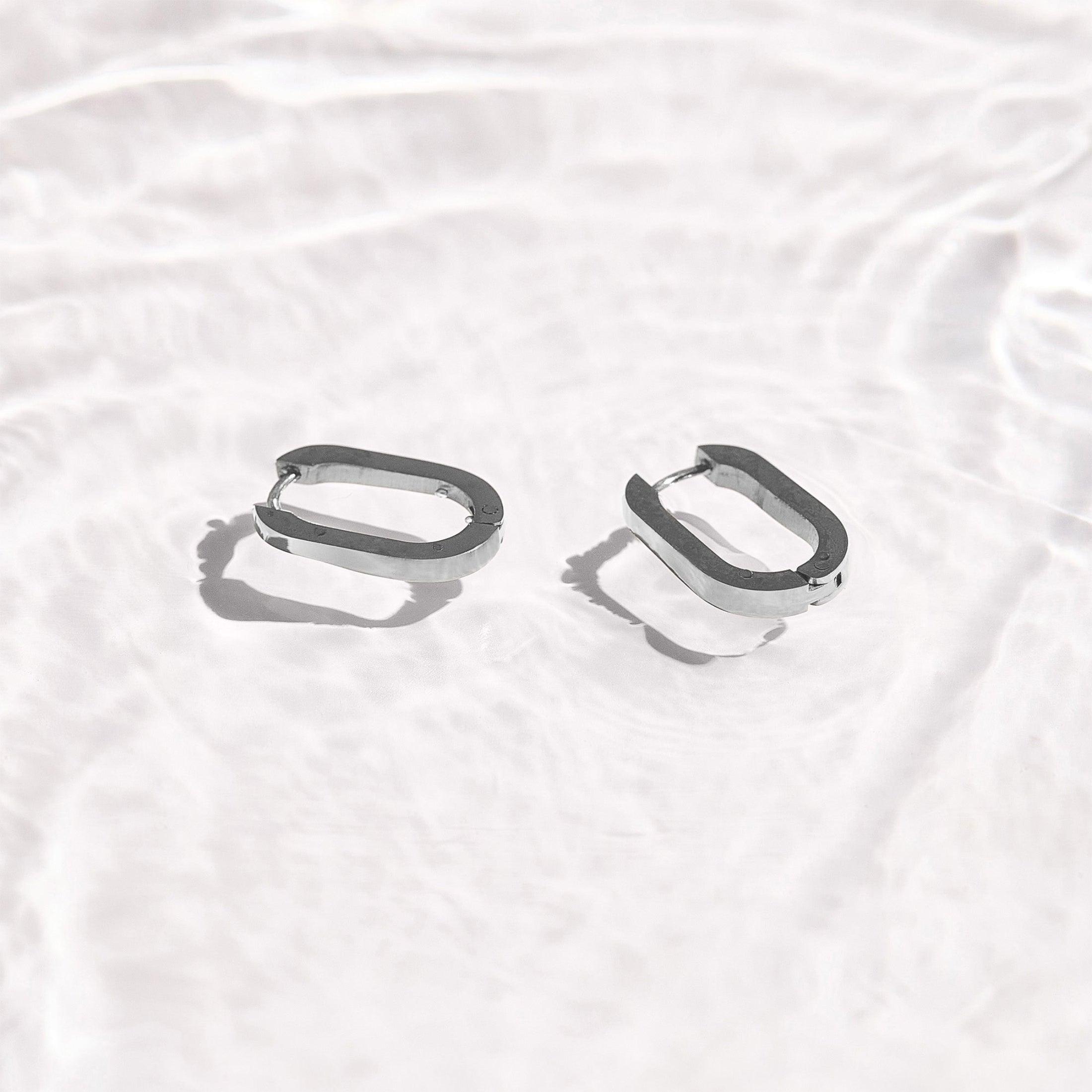 Evry Jewels Slim Block Hoops