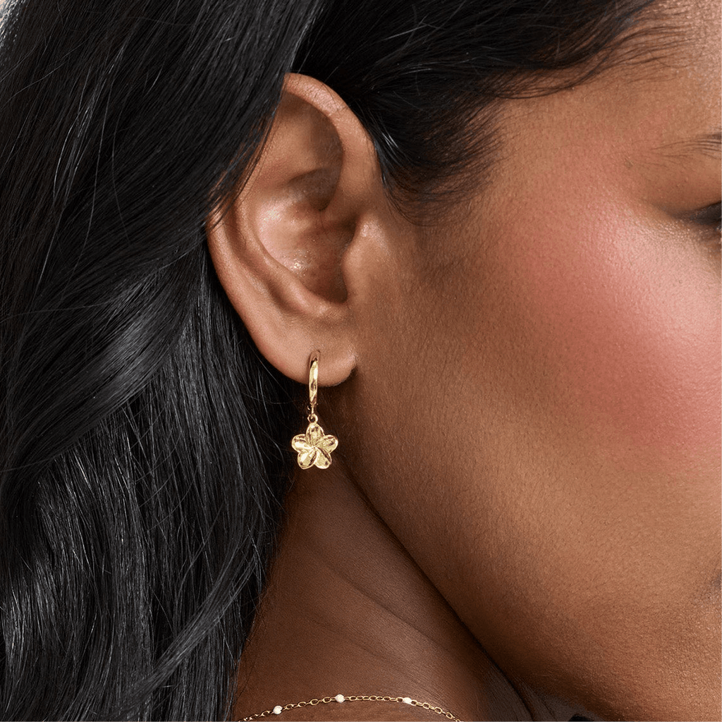 Evry Jewels Island Bloom Earrings