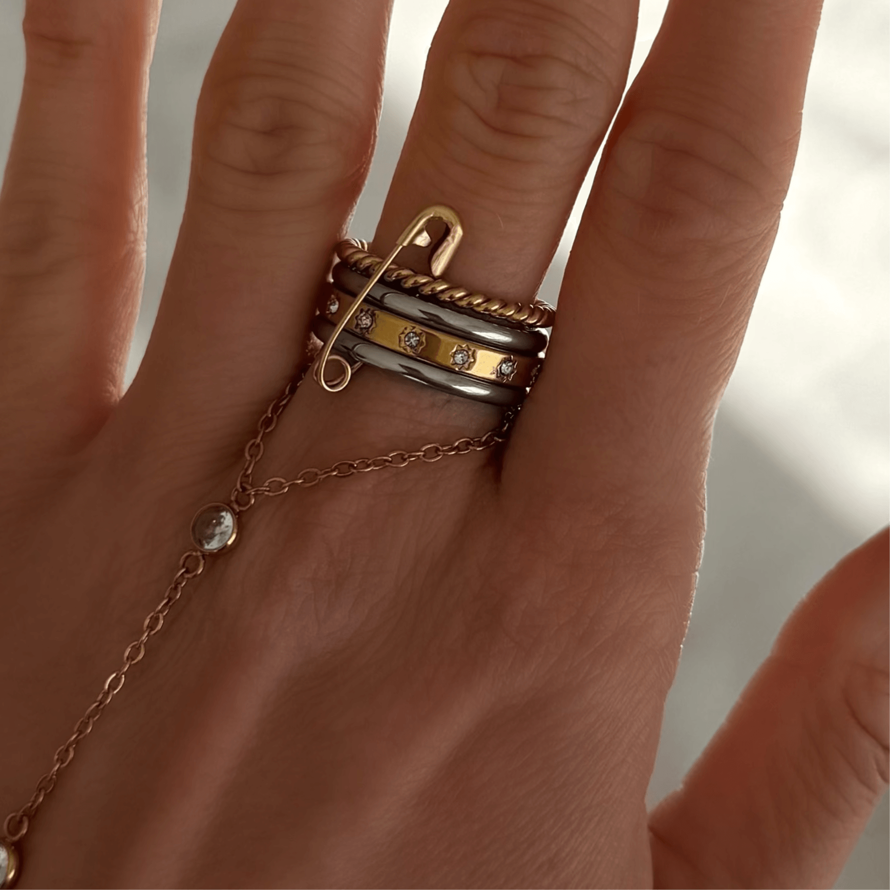 Evry Jewels Safety Crush Ring