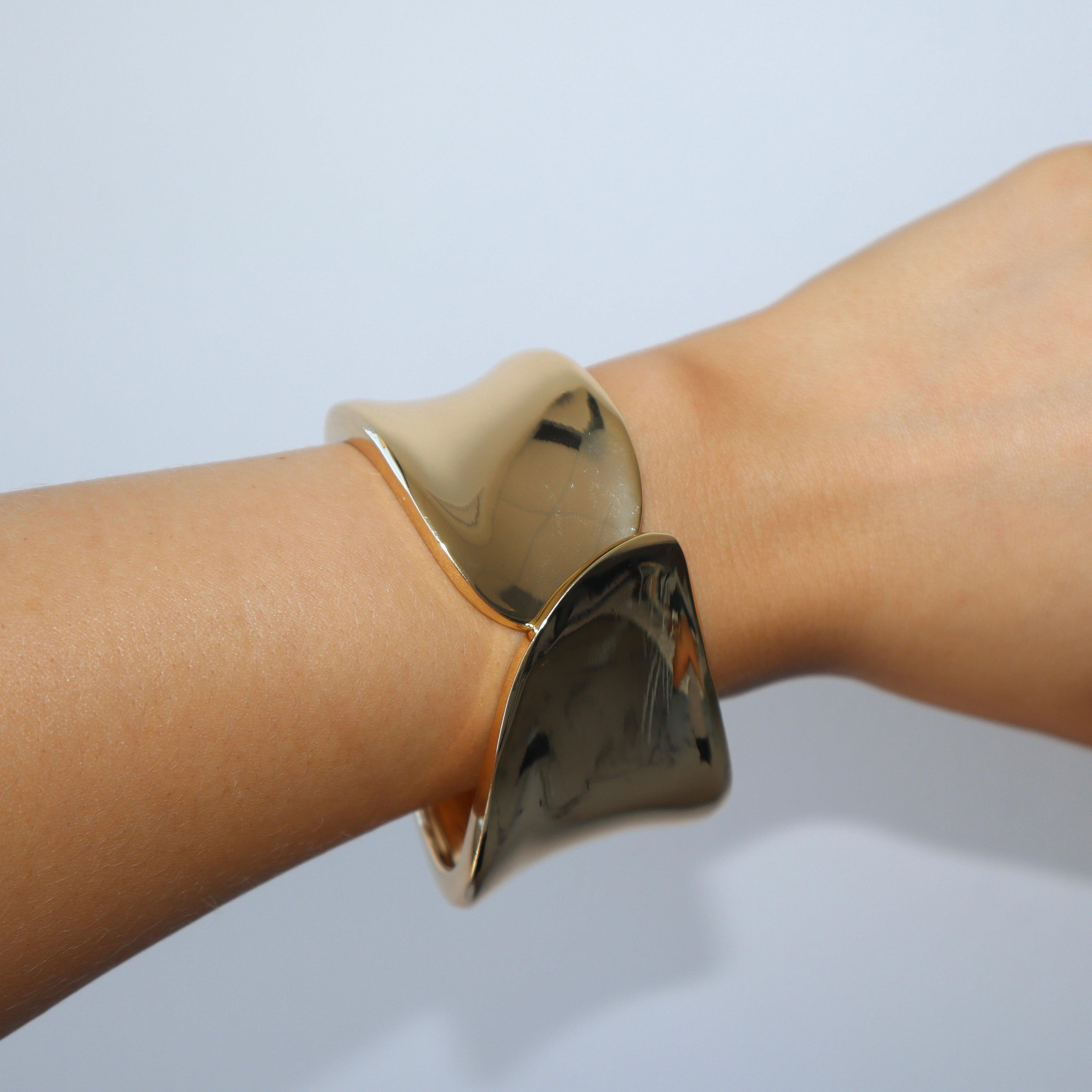Evry Jewels Chunky Bangles