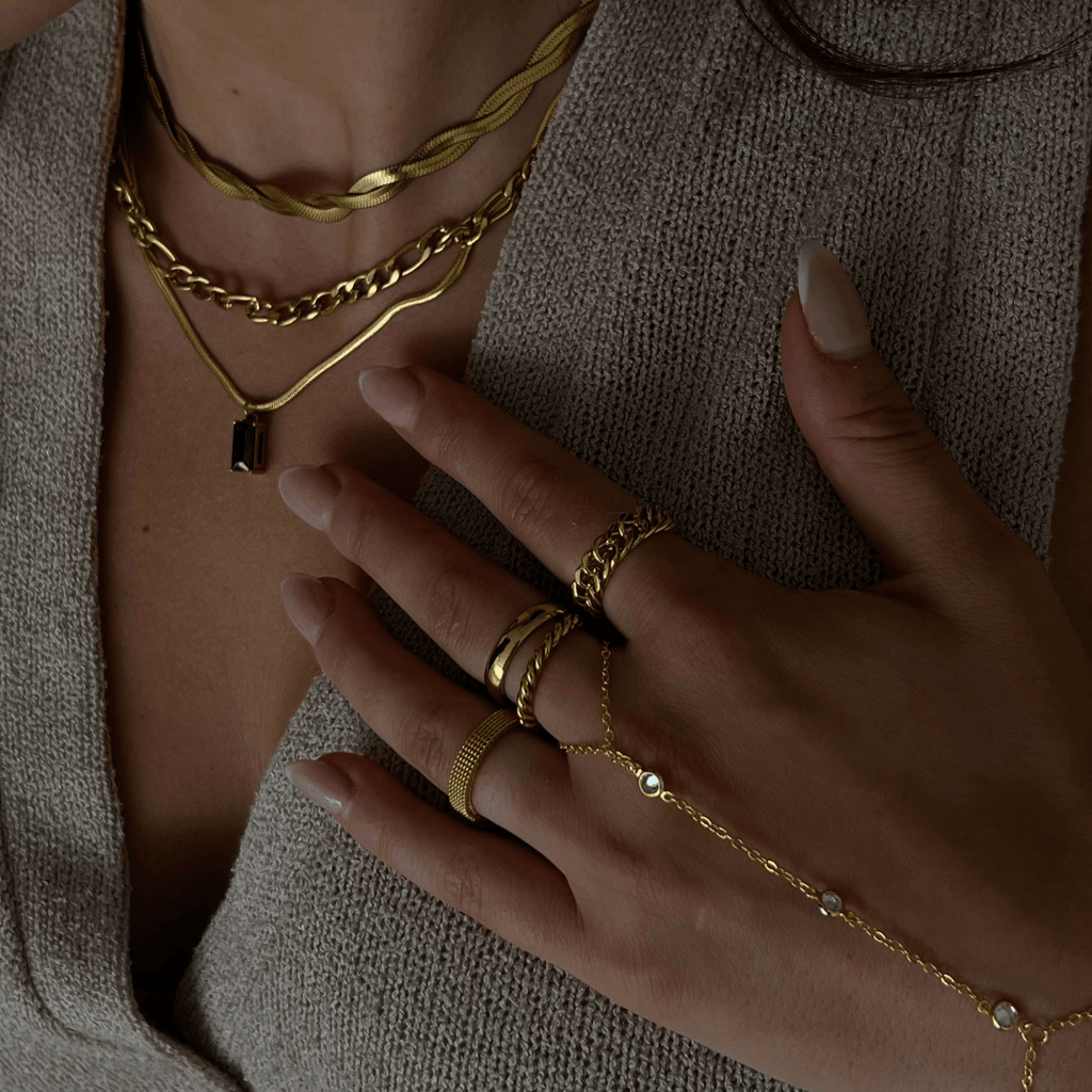 Evry Jewels Chained Up Ring