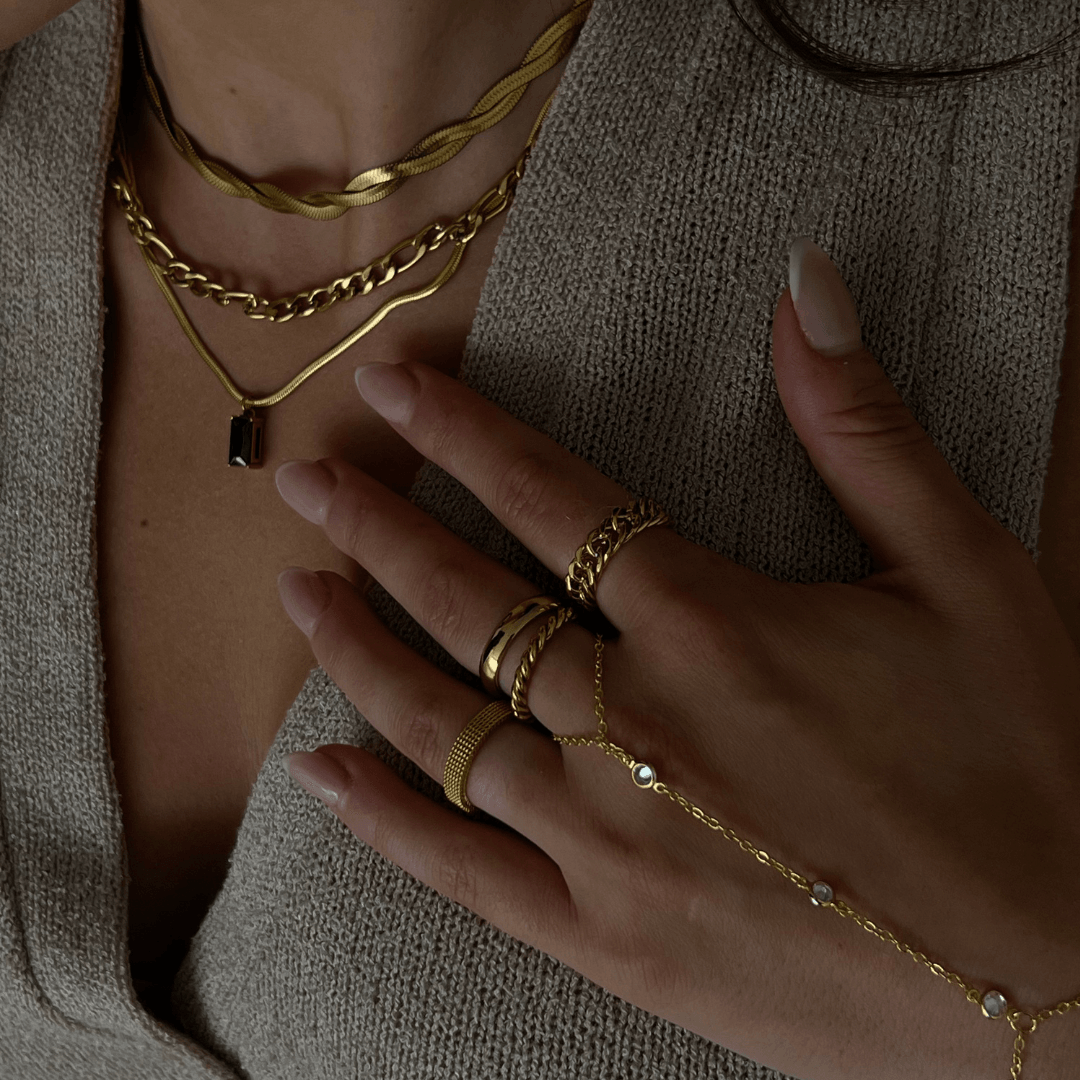 Evry Jewels Chained Up Ring