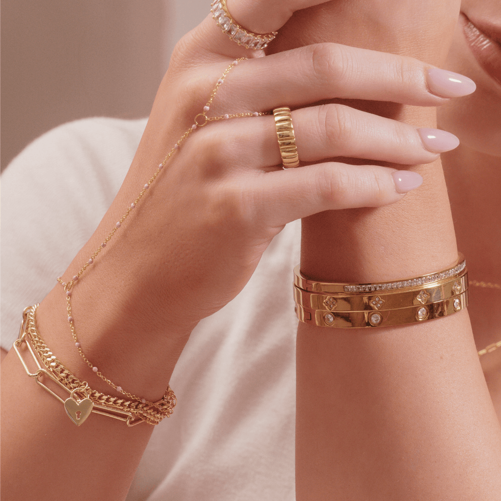 Evry Jewels Waterproof Stainless Steel Bangle