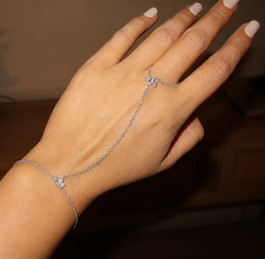 Evry Jewels Viral Hand Chains: Anti Tarnish Waterproof
