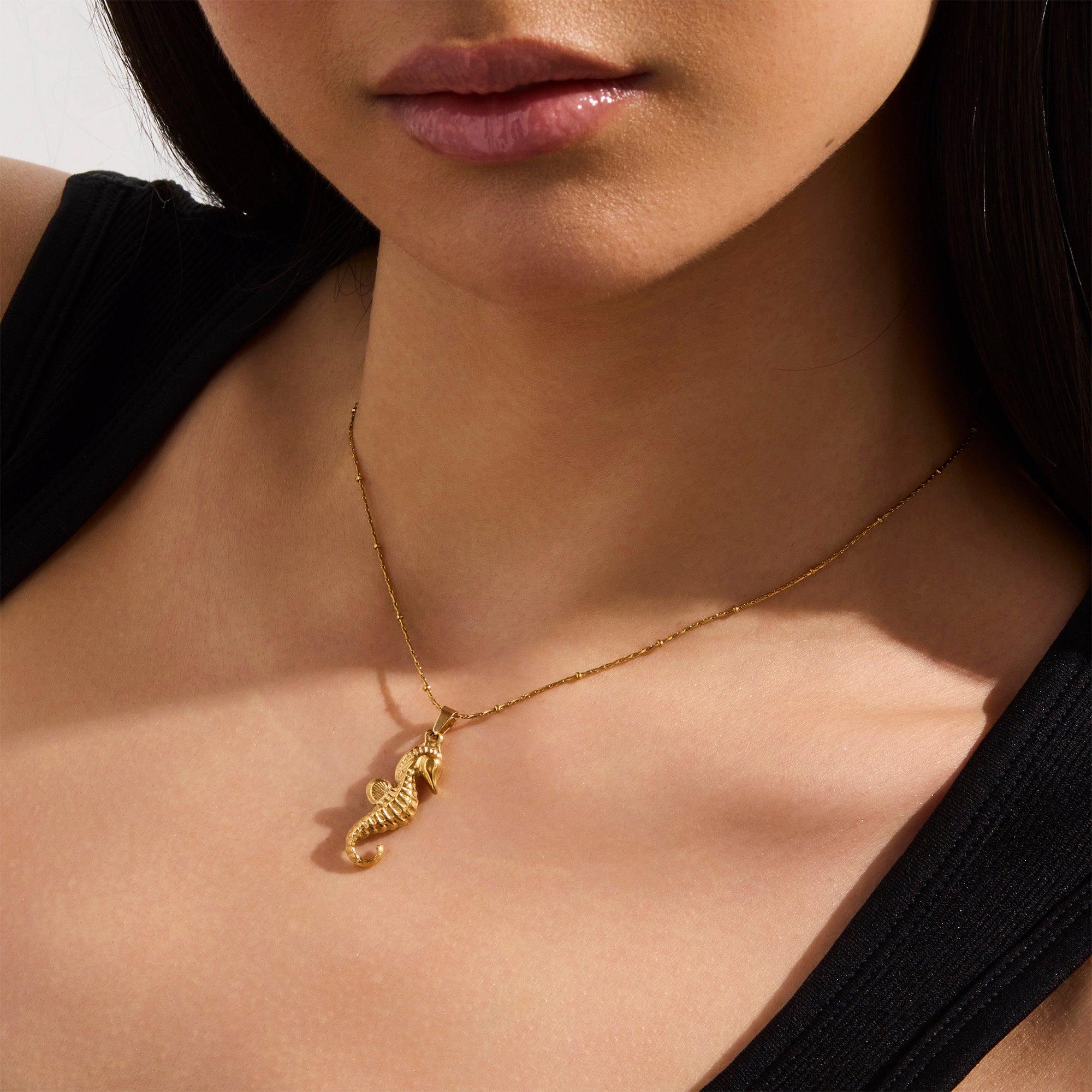 Evry Jewels Coral Necklace