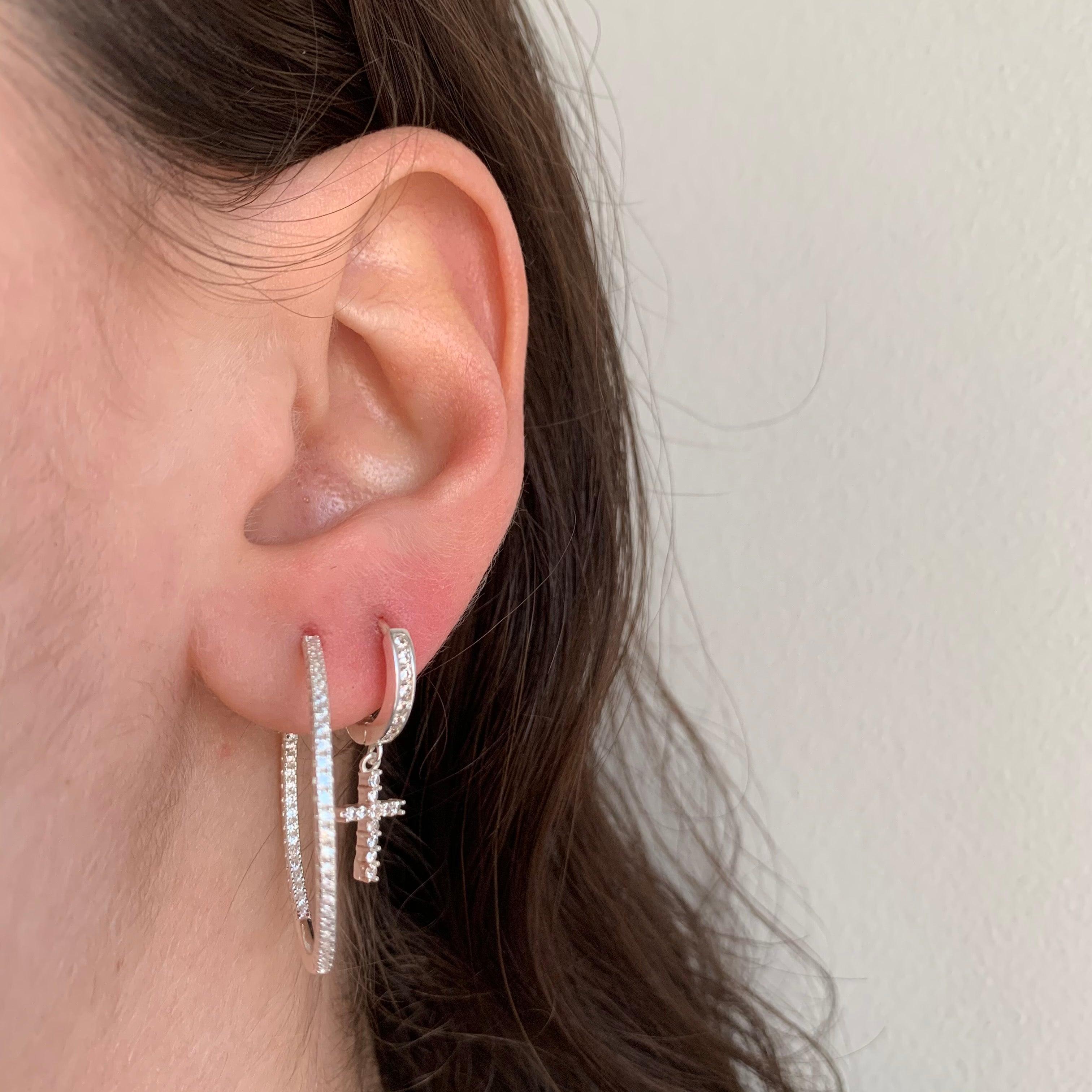 Evry Jewels Don't Cross Me Earrings
