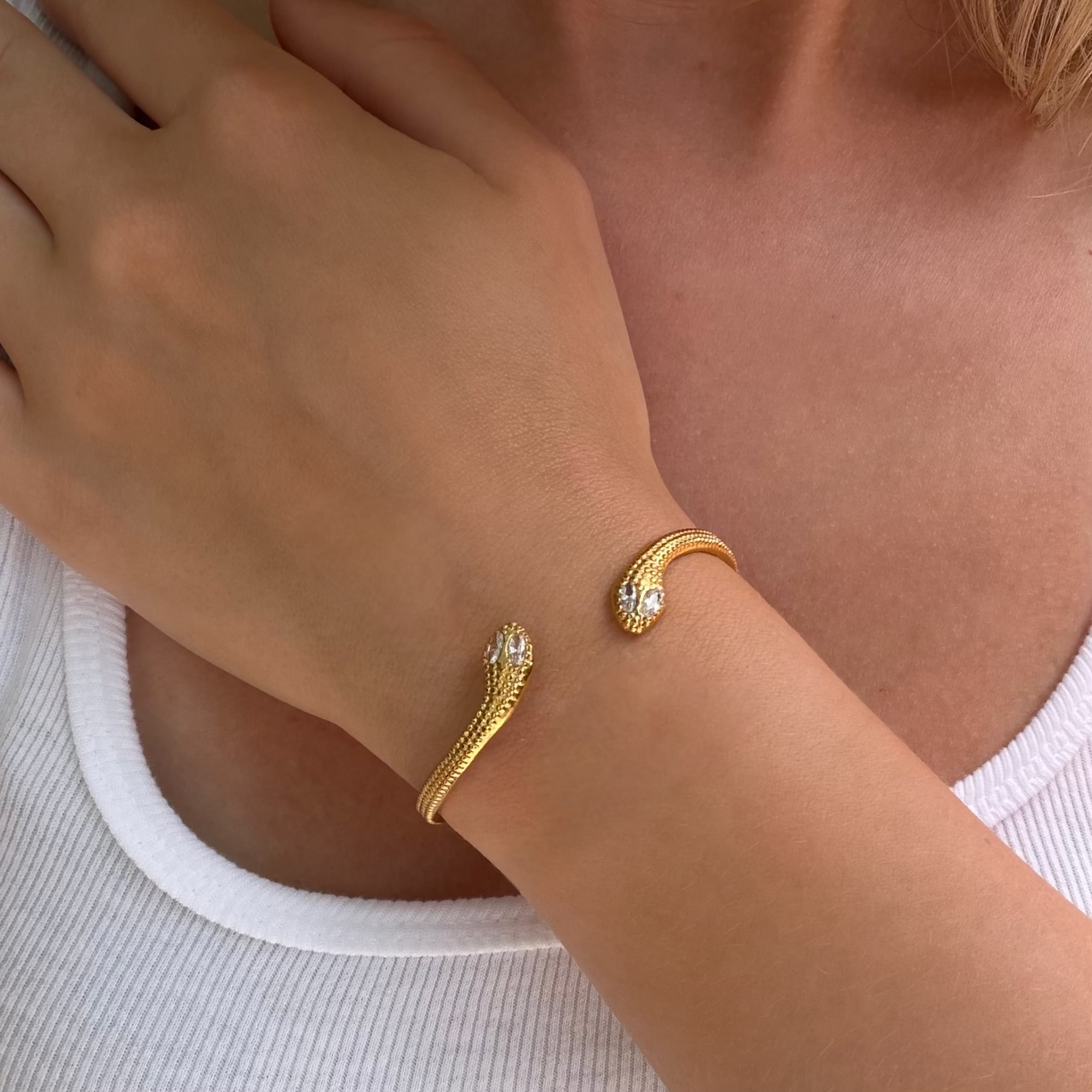 Evry Jewels Viper Energy Bangle