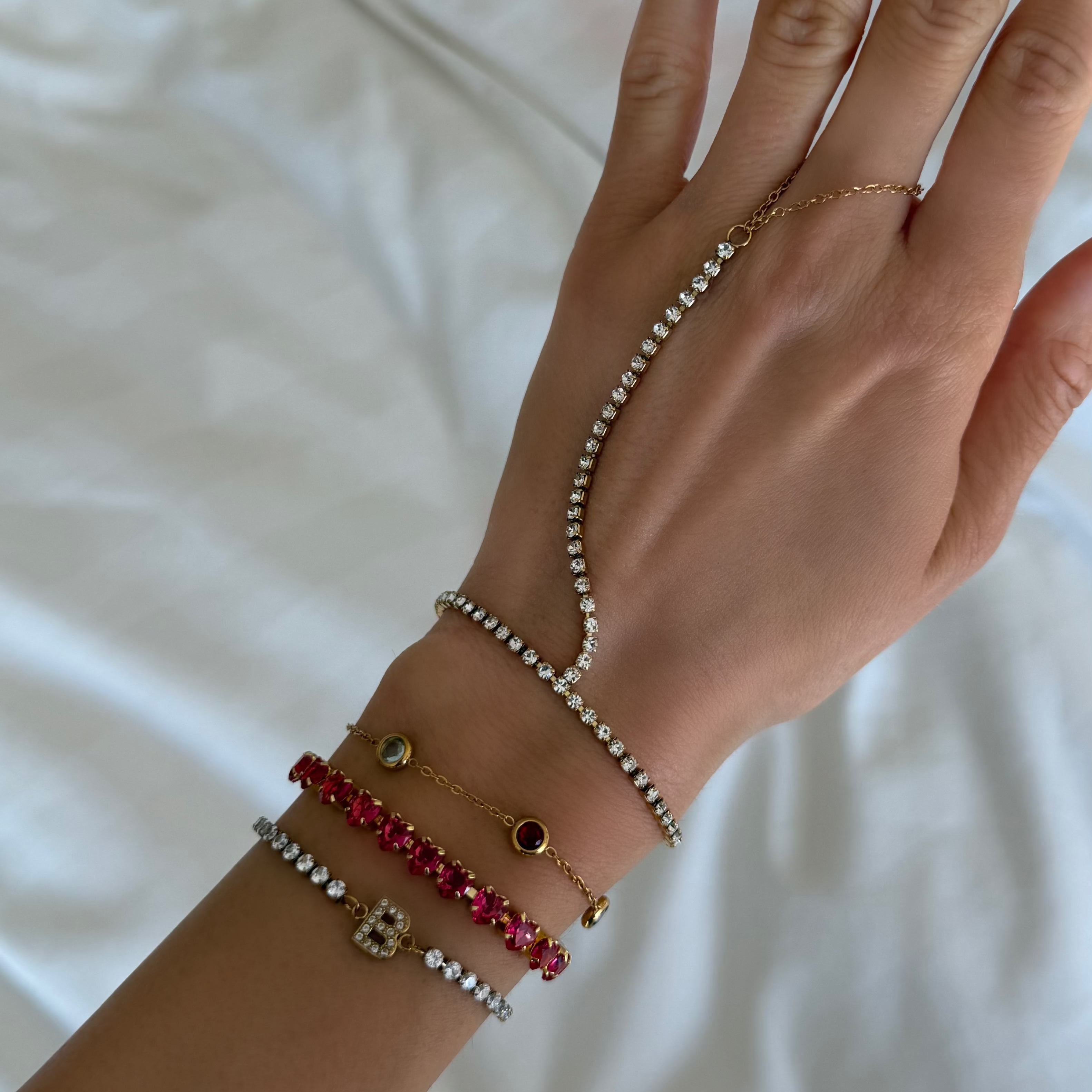 Evry Jewels Icy Tennis Hand Chain