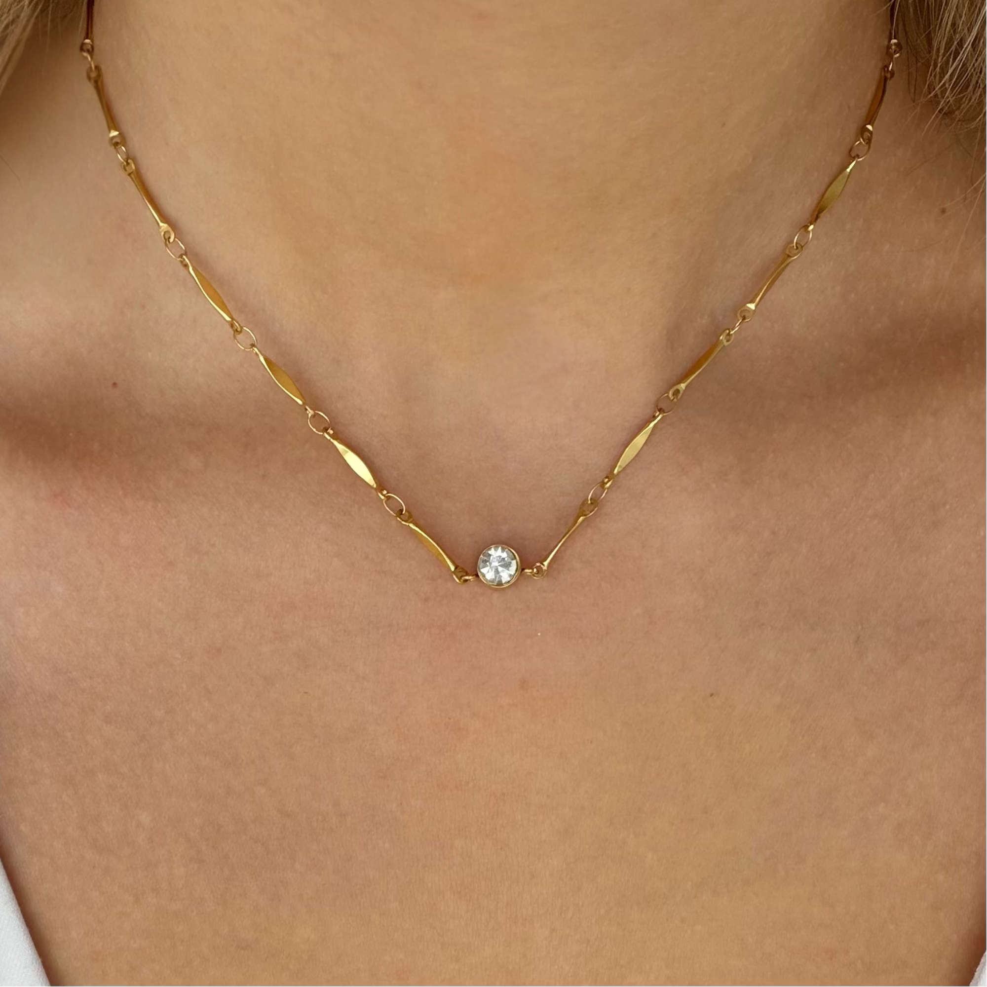 Evry Jewels Spotlight Choker Necklace
