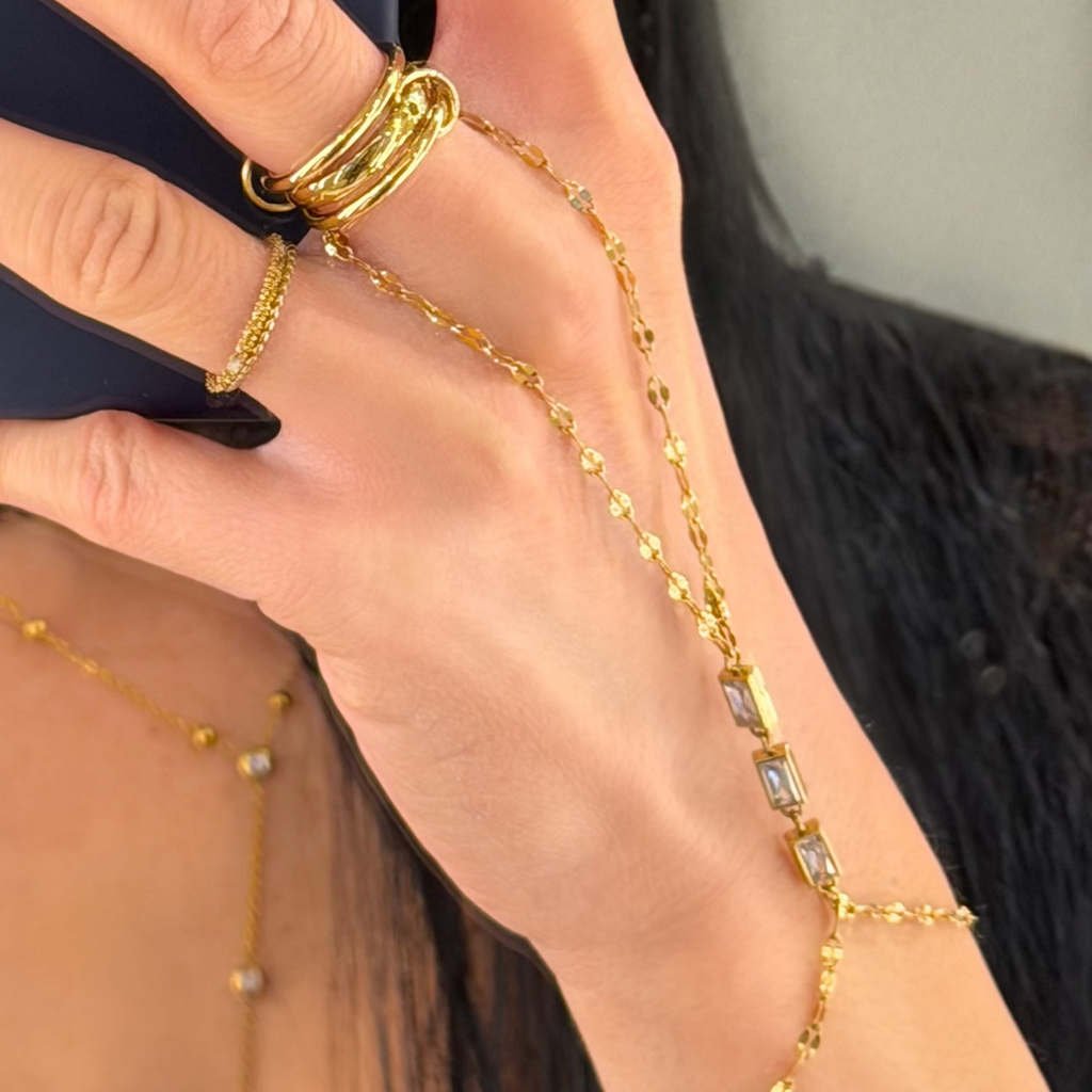 Evry Jewels Golden Babe Hand Chain