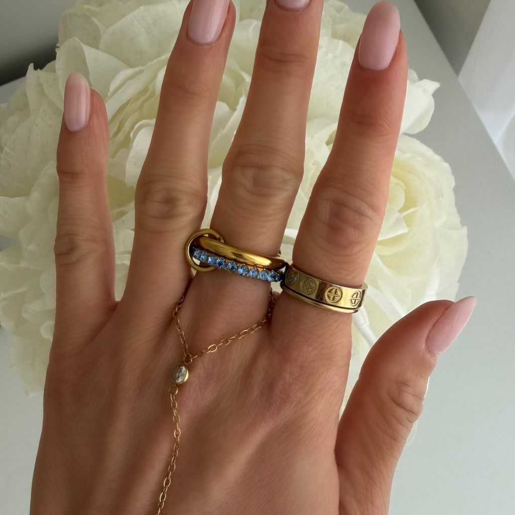 Evry Jewels Frosted Charm Stacked Ring