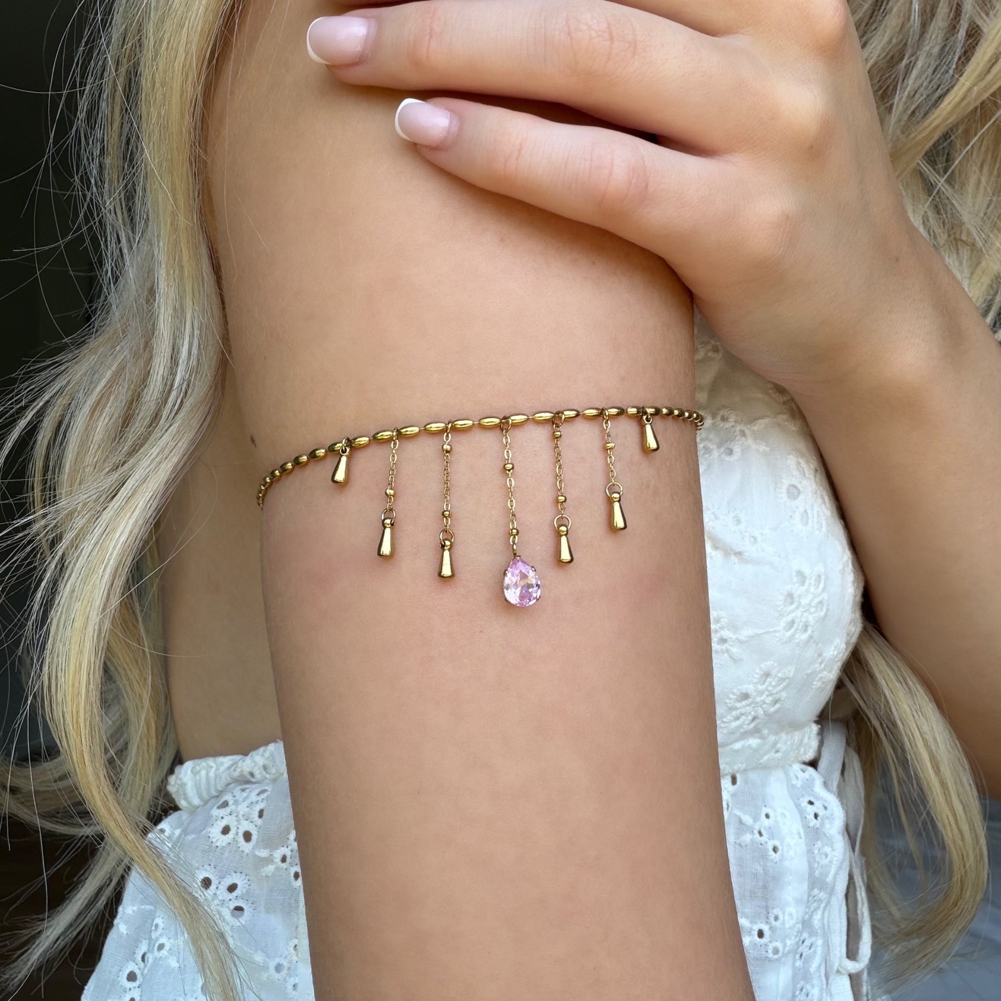 Evry Jewels Golden Drop Arm Chain Gold