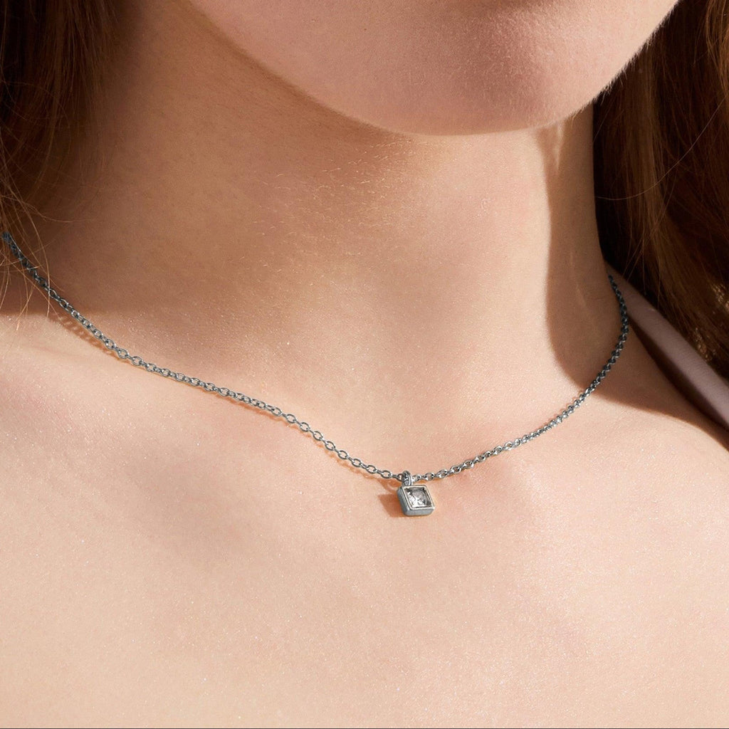 Evry Jewels Faye Birthstone Necklace