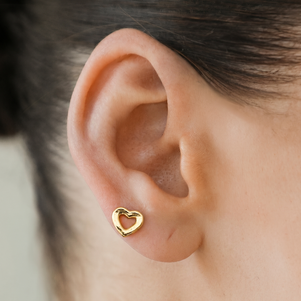 Evry Jewels Love Me Not Earrings