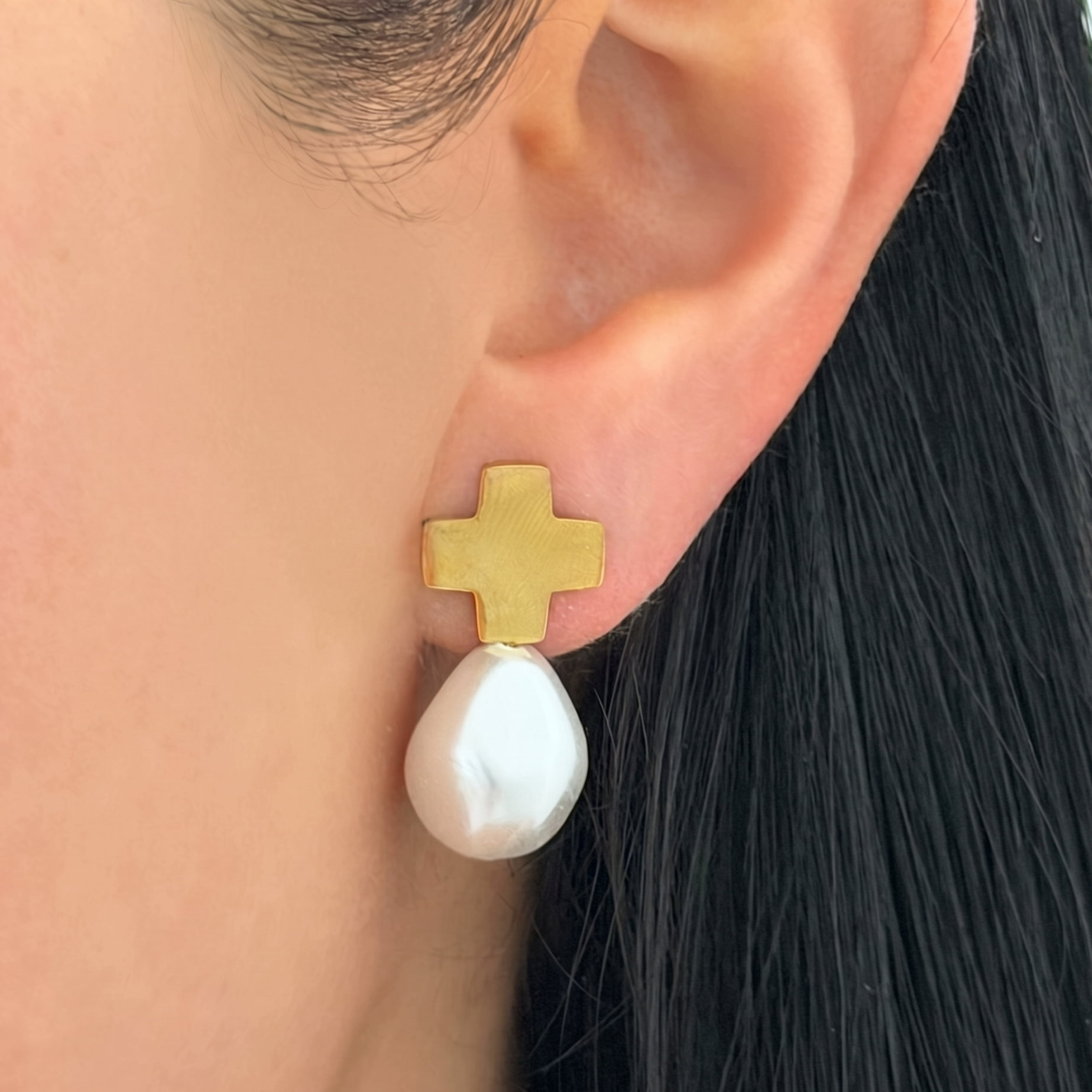 Evry Jewels Gracie Pearl Earrings