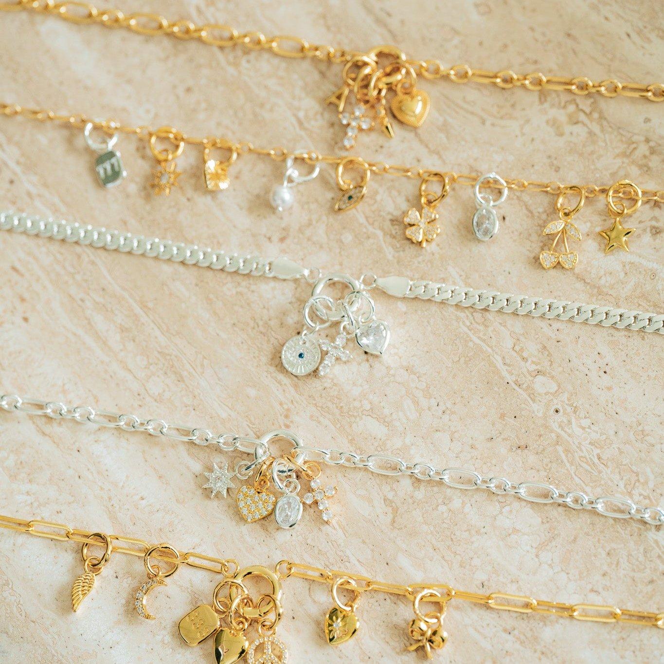 Evry Jewels Good Karma Charm