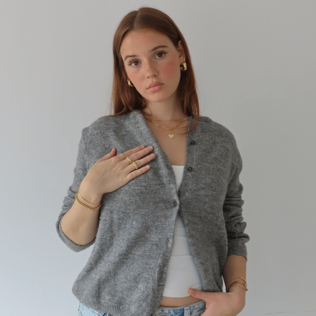 Evry Jewels Hold Me Close Necklace