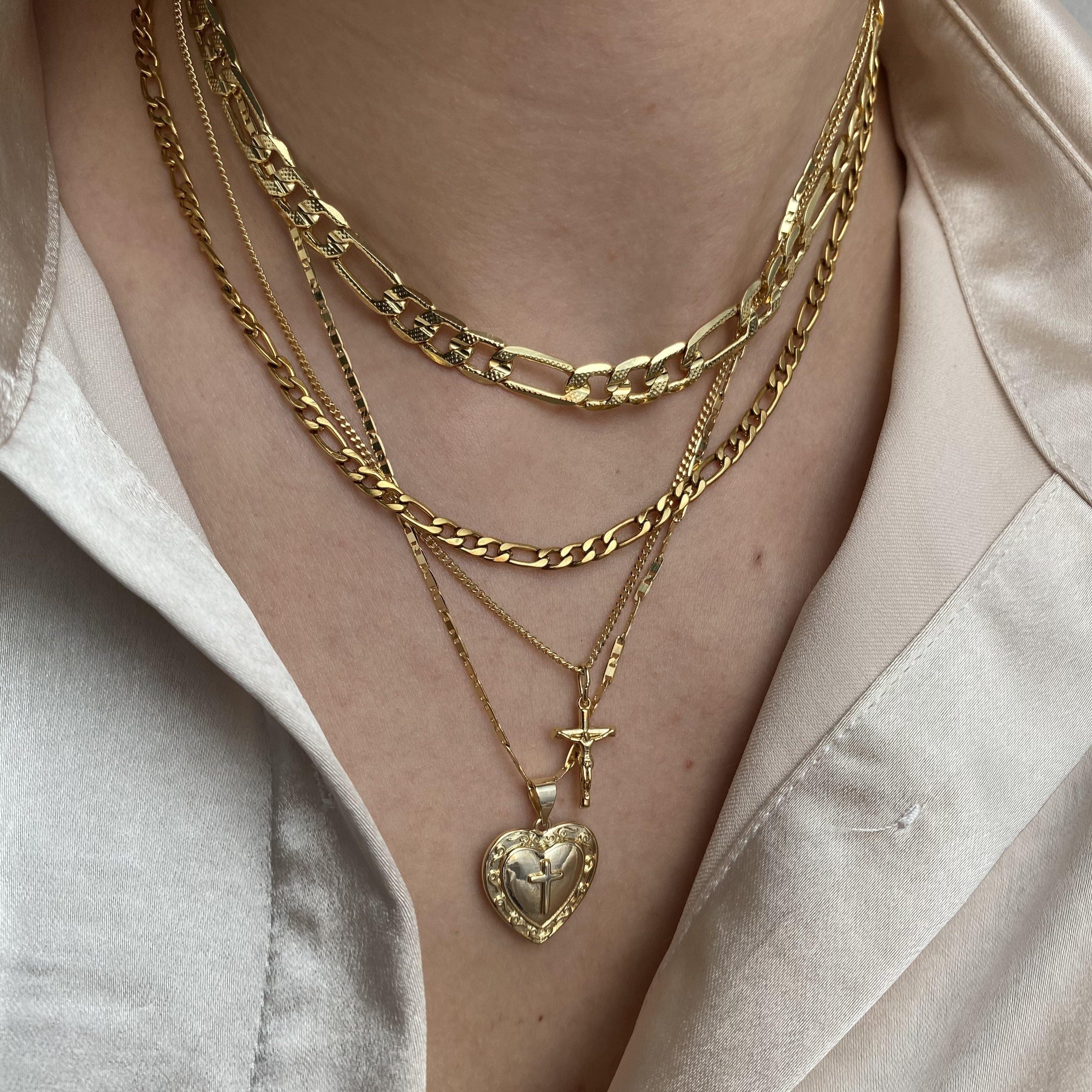 Evry Jewels Holy Necklace