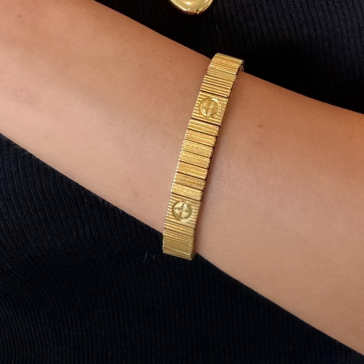 Evry Jewels Linked Babe Icon Bangle