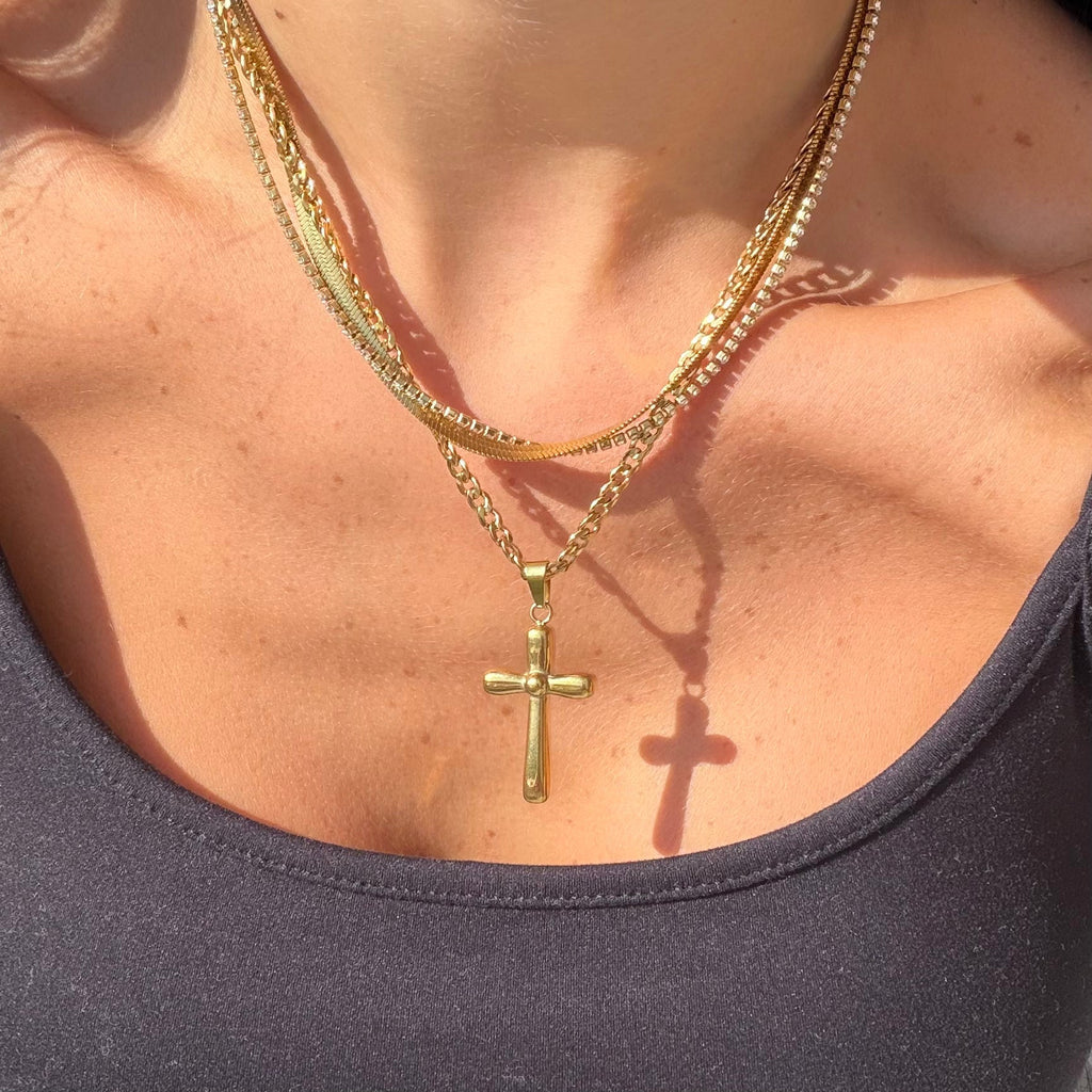 Evry Jewels Pure and Simple Cross Necklace