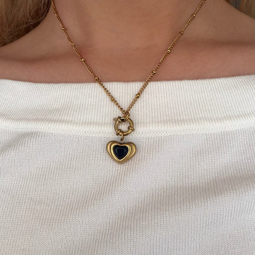 Evry Jewels Midnight Heart Necklace