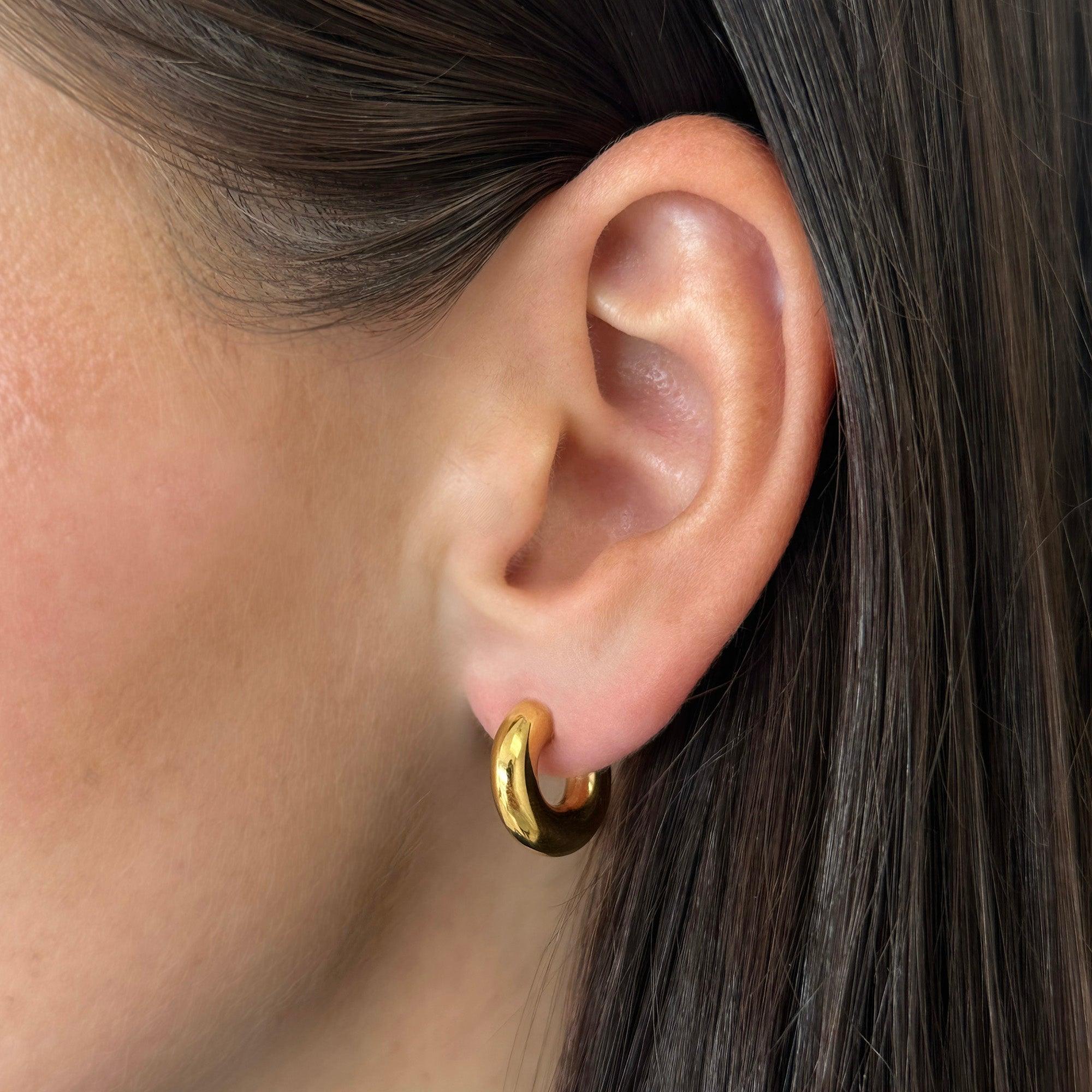 Evry Jewels Chunky Curved Hoop Earrings