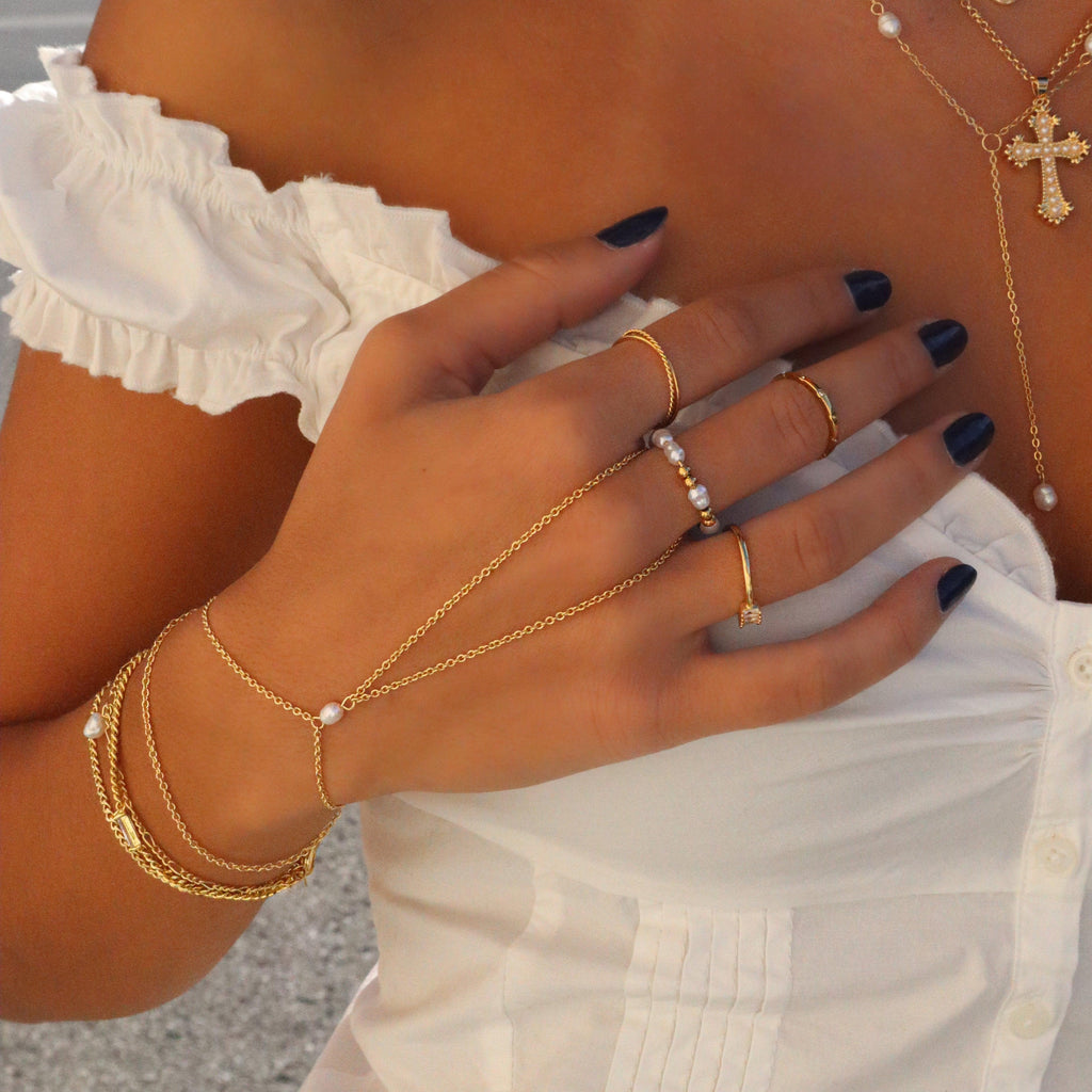 Evry Jewels She's A Pearl Hand Chain