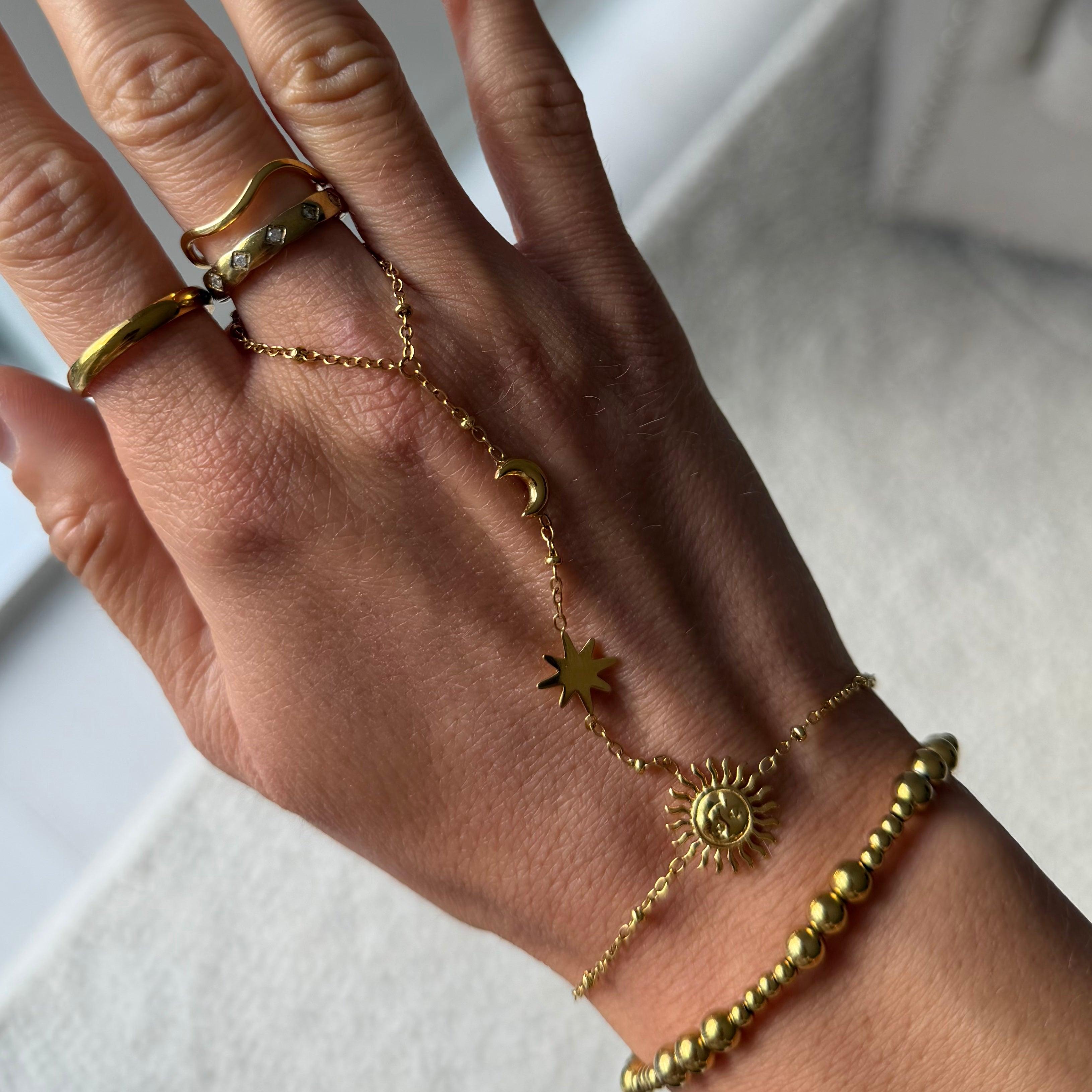 Evry Jewels Daydream Wave Ring