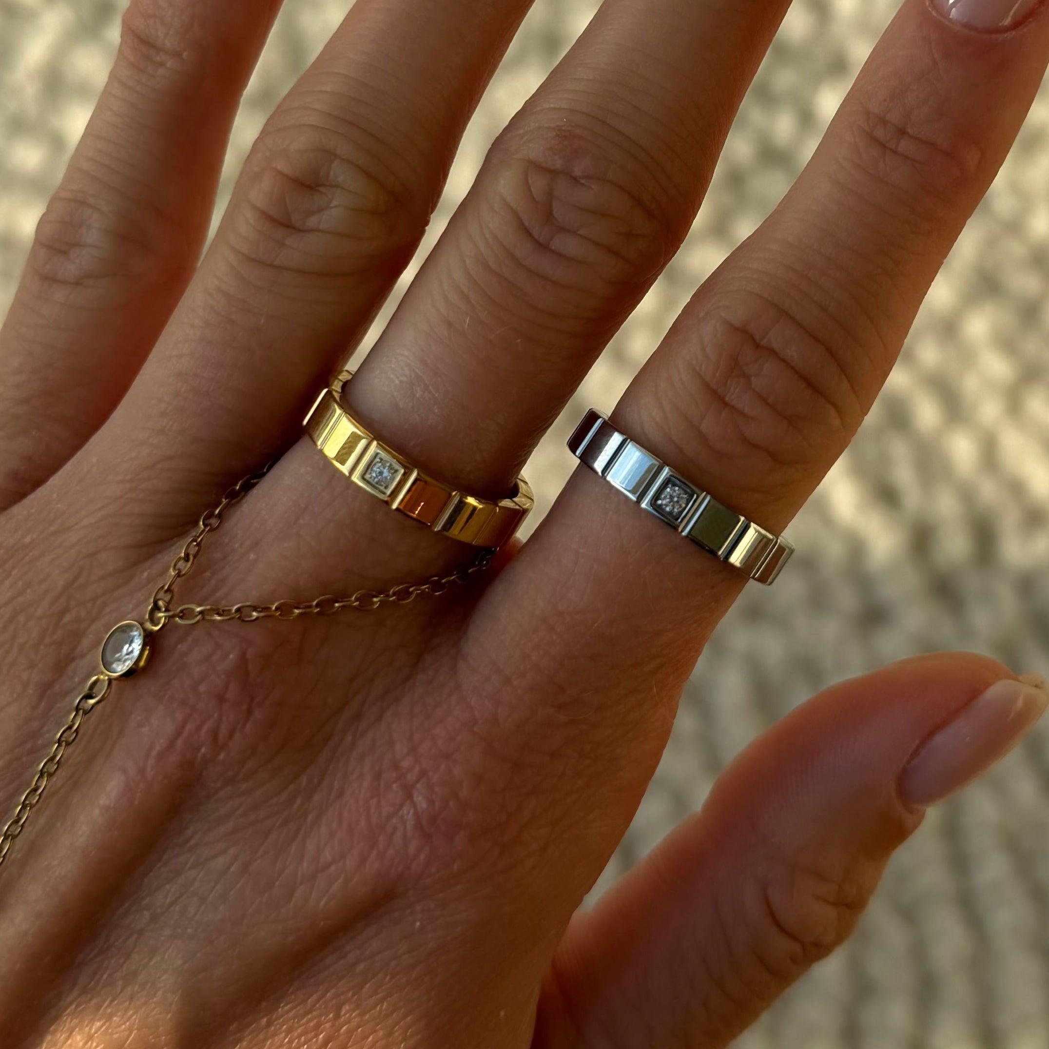 Evry Jewels Moonbeam Ring
