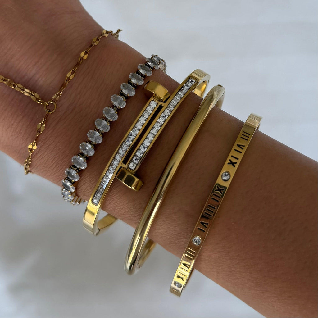 Evry Jewels Roman Darling Bangle