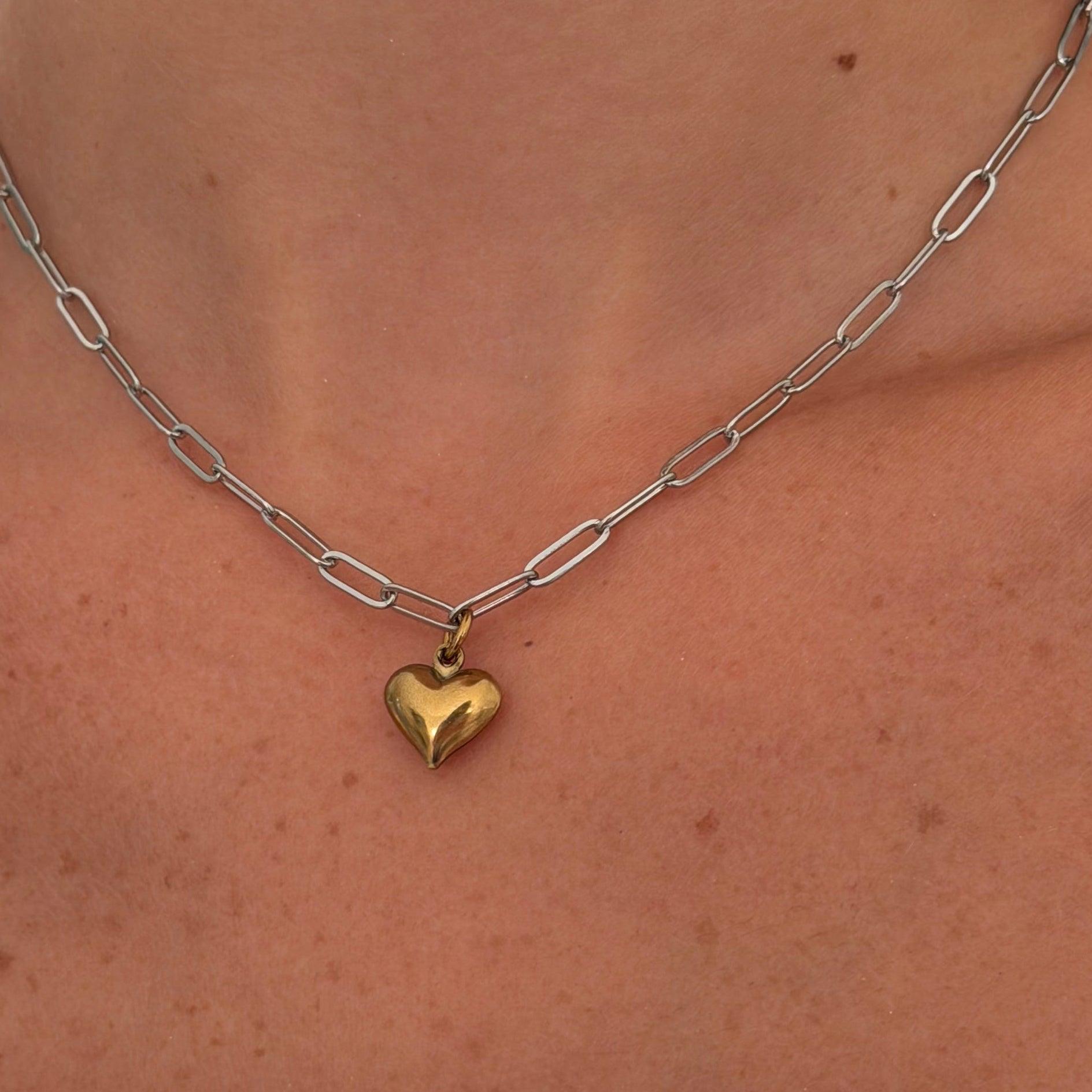 Evry Jewels Heartbeat Necklace