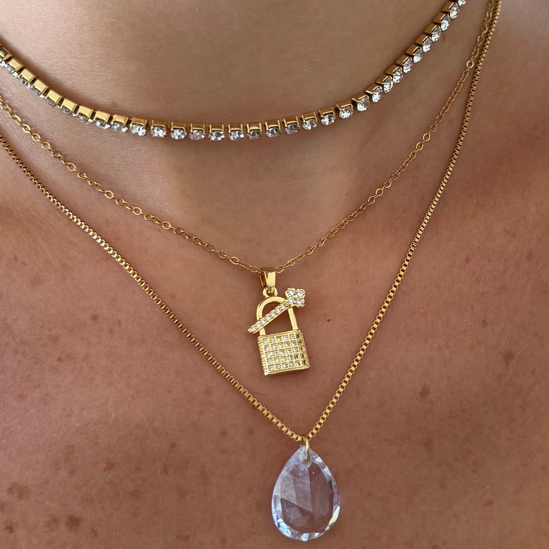 Evry Jewels Shine Drop Necklace