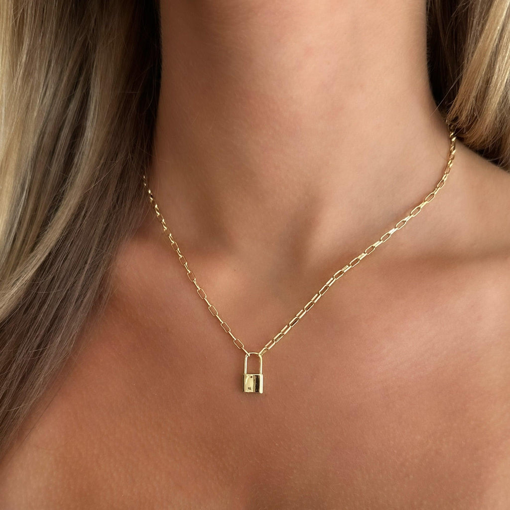 Evry Jewels Keep Me Lock Necklace