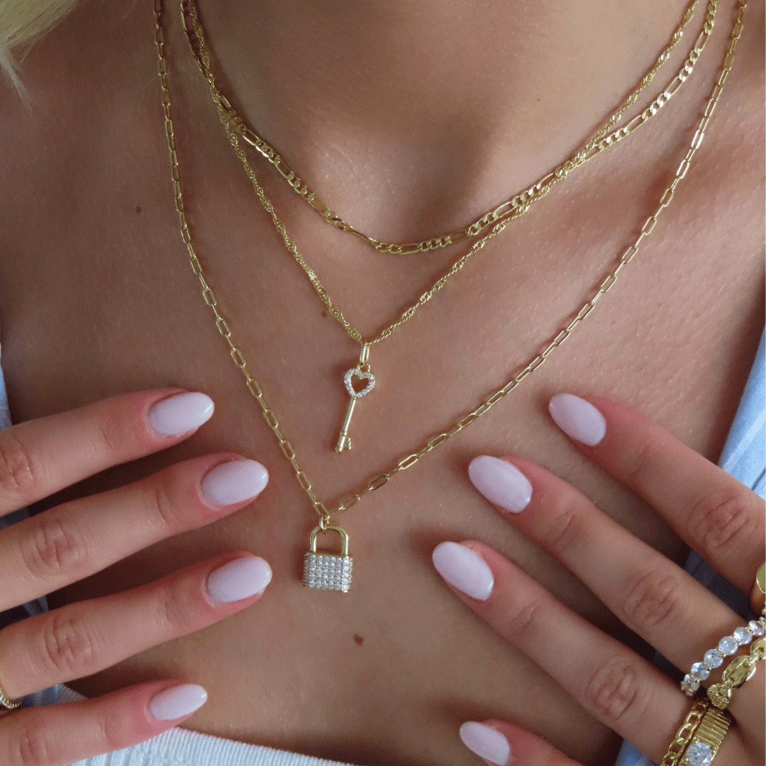 Evry Jewels Lock Me Up Necklace