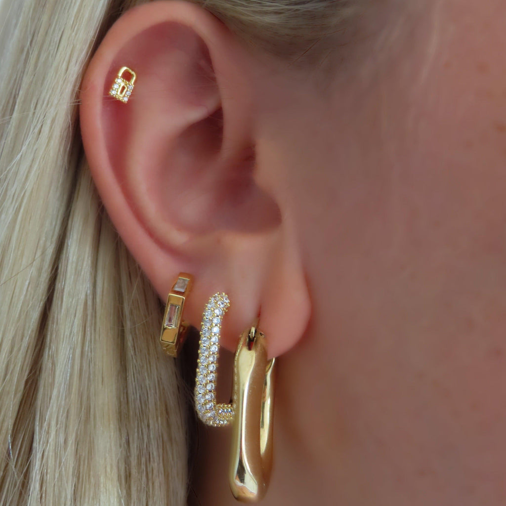 Evry Jewels Locked In Earrings