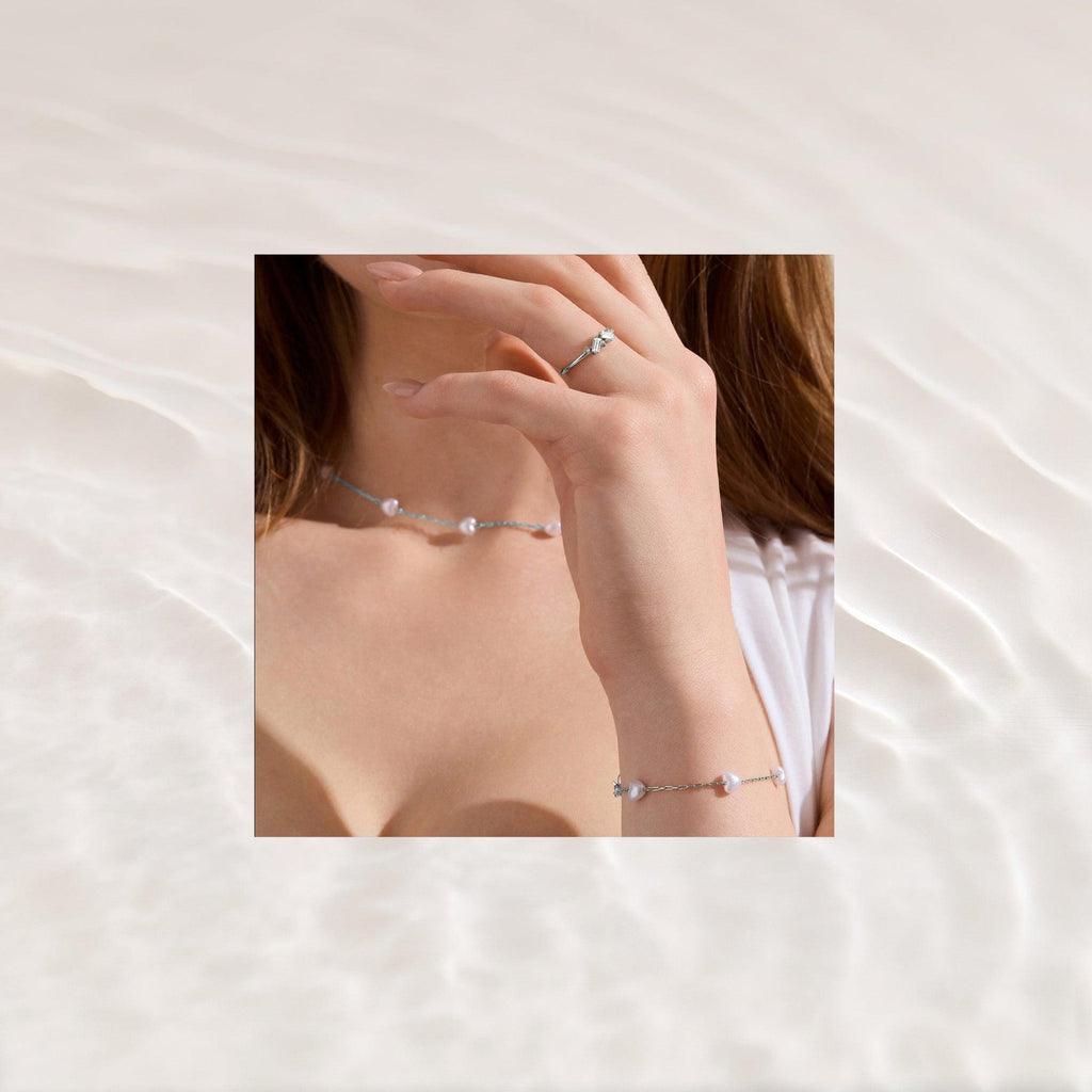 Evry Jewels Pearl Embrace Bracelet