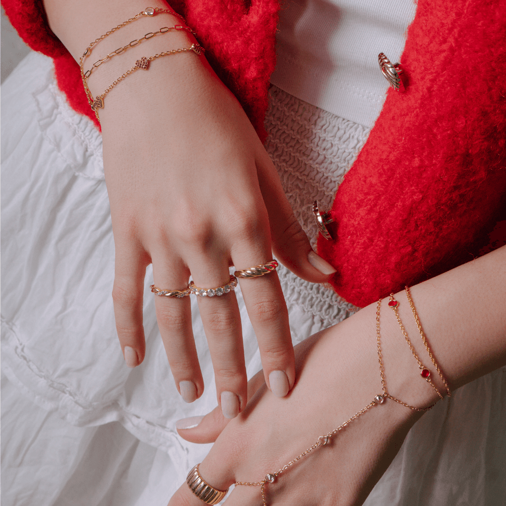 Evry Jewels Love Song Hand Chain
