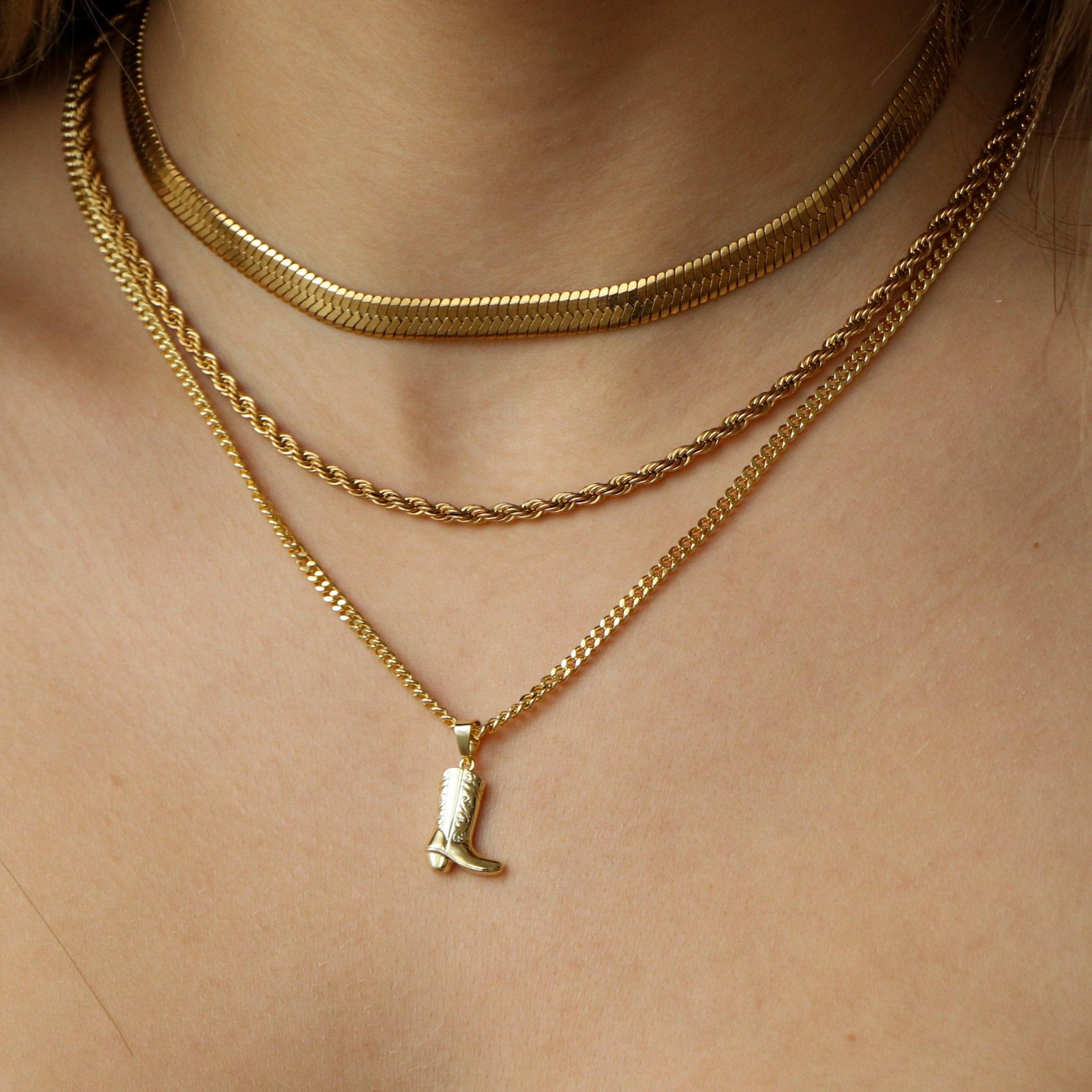 Evry Jewels Roped Up Necklace