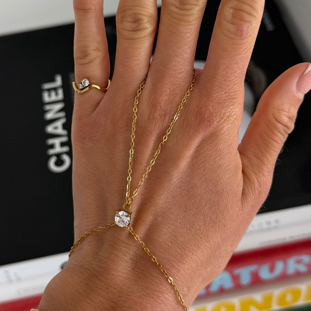 Evry Jewels The Slide On Hand Chain Collection