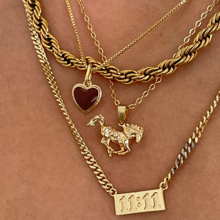 Evry Jewels Stallion Necklace