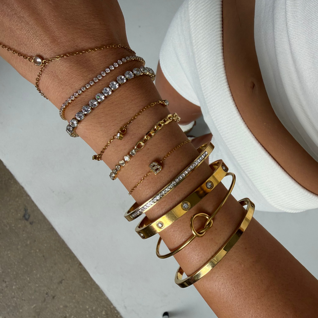 Evry Jewels Daily Bangle