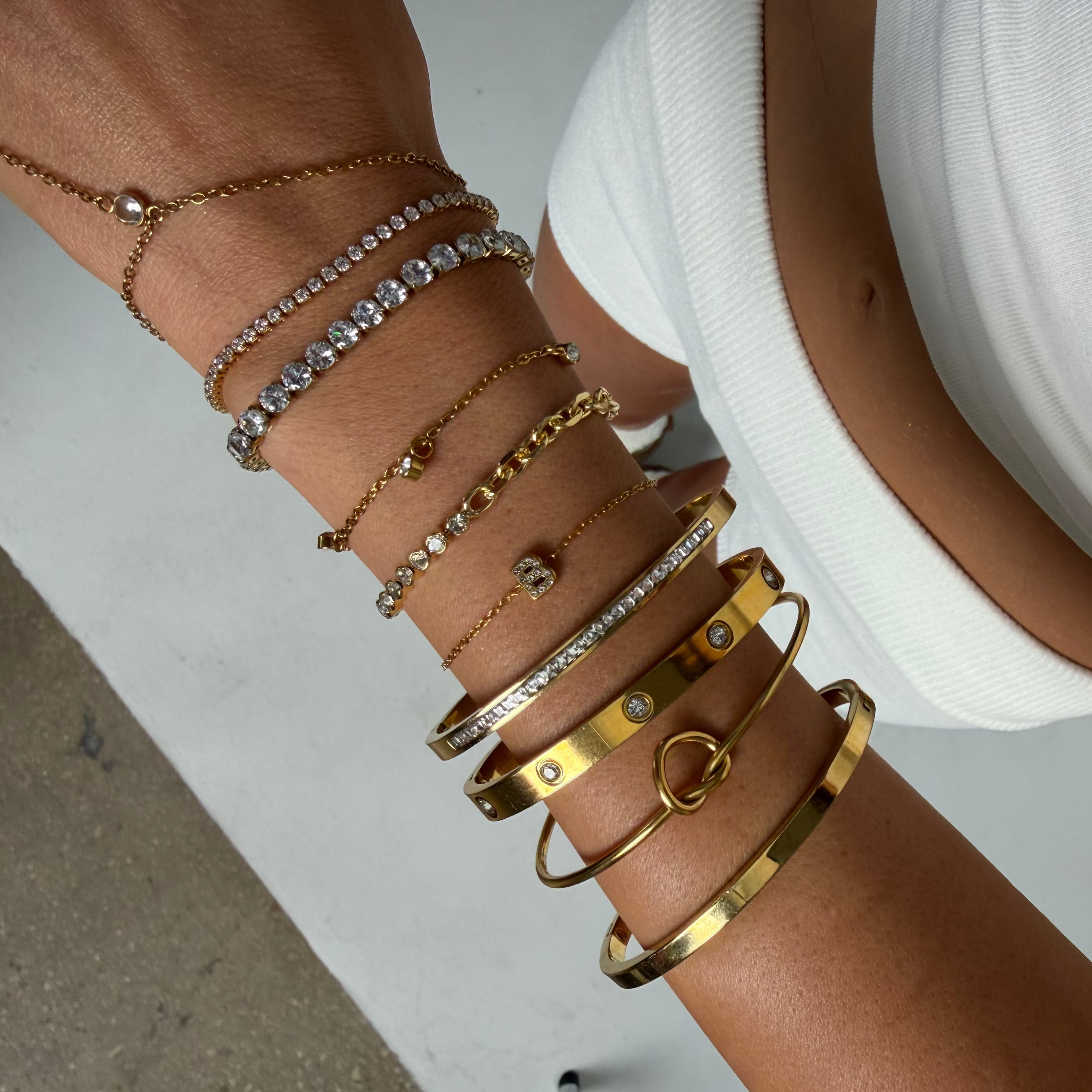 Evry Jewels Daily Bangle