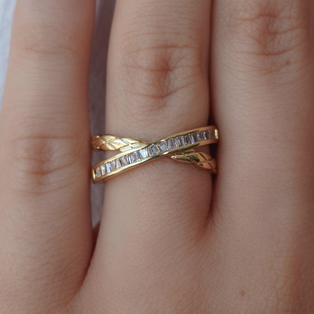 Evry Jewels Crossed Paths Ring