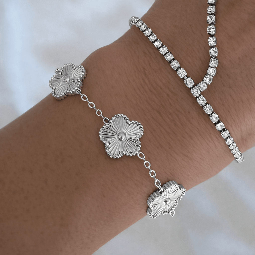 Evry Jewels Lucky Bloom Bracelet