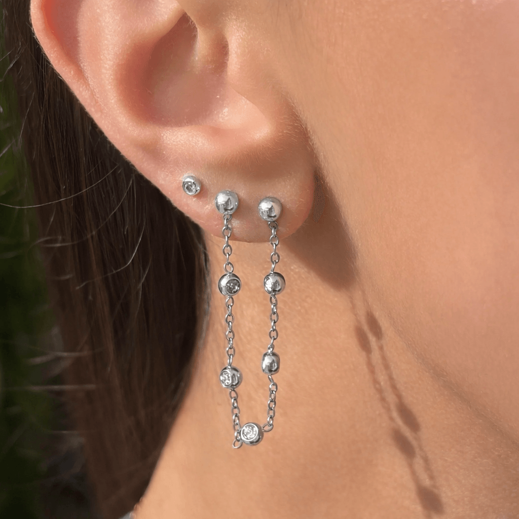 Evry Jewels Shimmer Chain Stud Earring