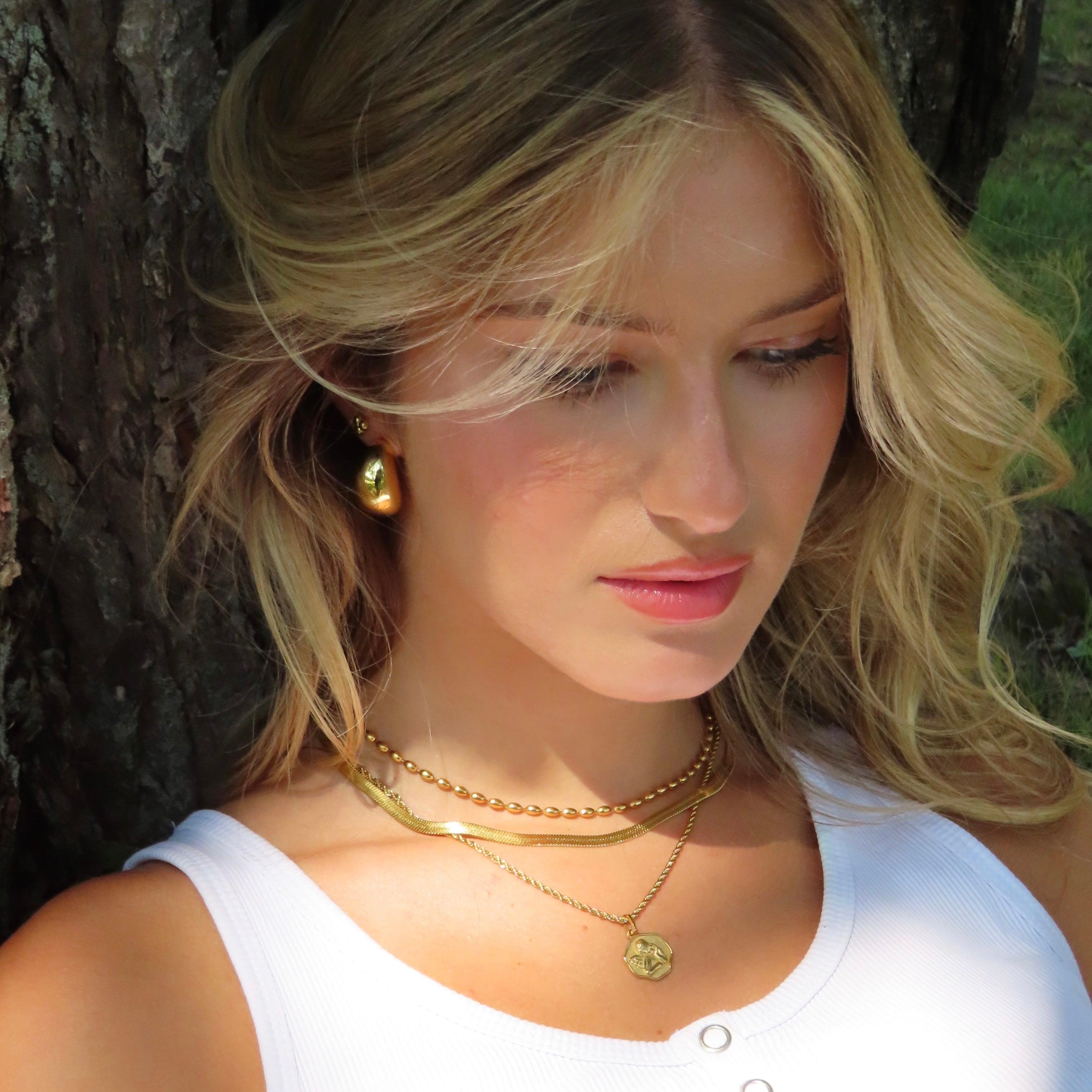 Evry Jewels That Girl Earrings